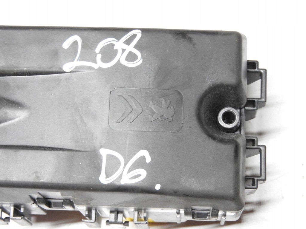 фото №5, Peugeot 208 i 12-18 1.4 ehdi коробка предохранителей 9666232680