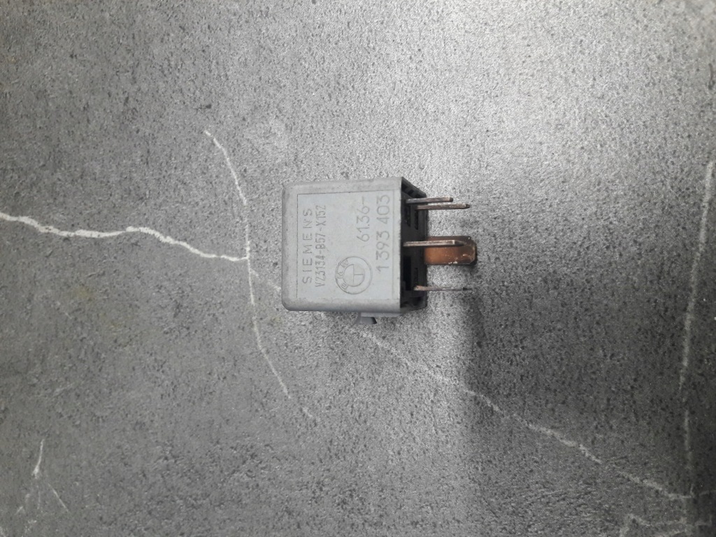 фото №1, 1393403 реле abs bmw e36 316