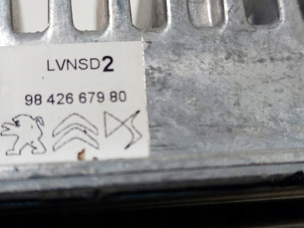 Модуль напряжения гибрид peugeot 508 2 9842667980 в Украине