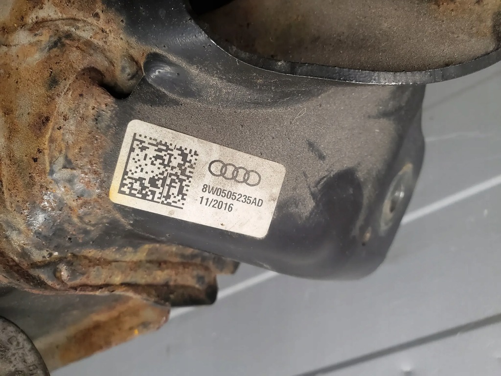 фото №8, Audi a4 s4 b9 8w0505235ad с задний балка задние