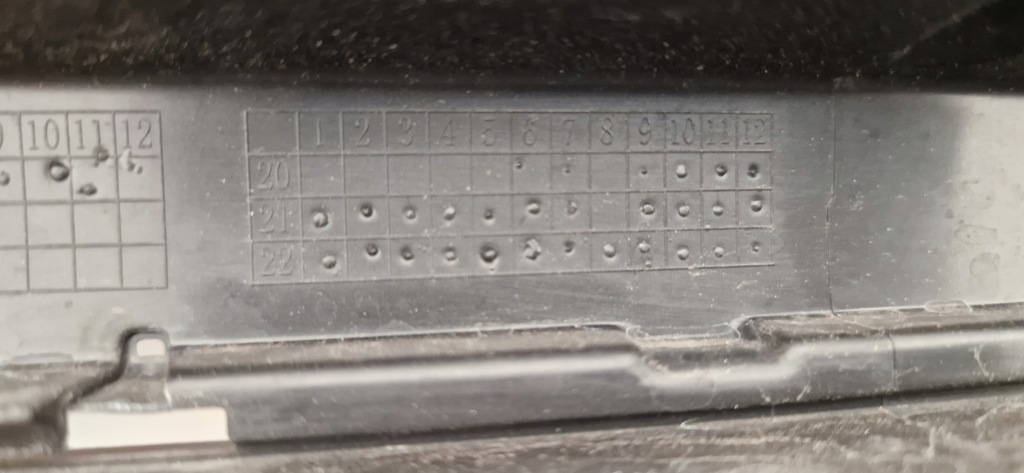 фото №12, Vw t-roc lift 2ga 21- накладка решётка бампера перед