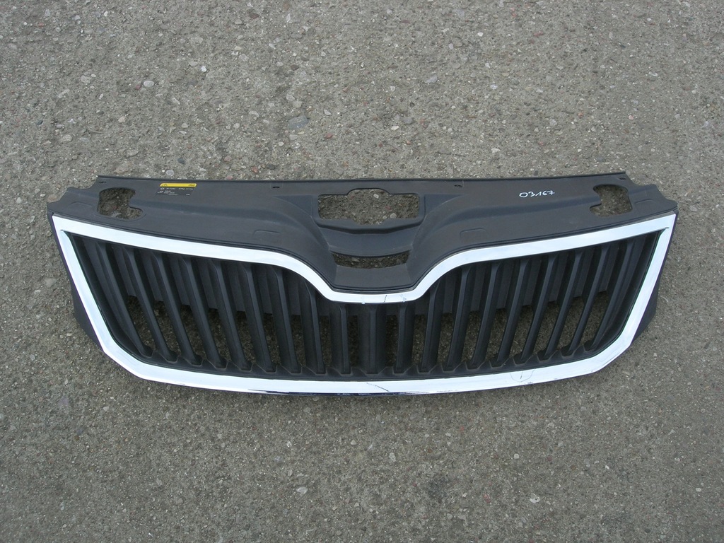 фото №1, Решітка радіатора решітка радіатора skoda rapid warszawa