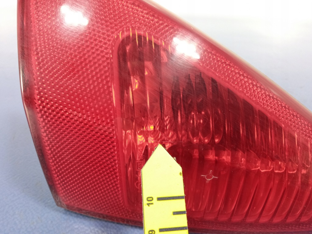 фото №4, Alfa romeo 147 лампа задня ліва w кришка 46556346