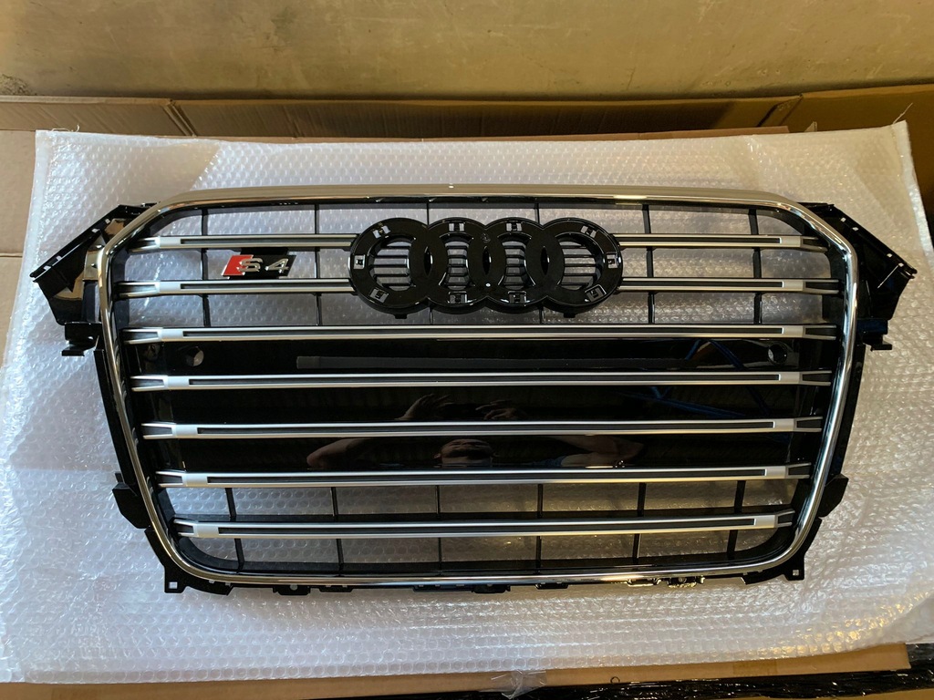 фото №6, Решітка радіатора решітка радіатора audi a4 2011-2014 b8 po liftingu стиль s4
