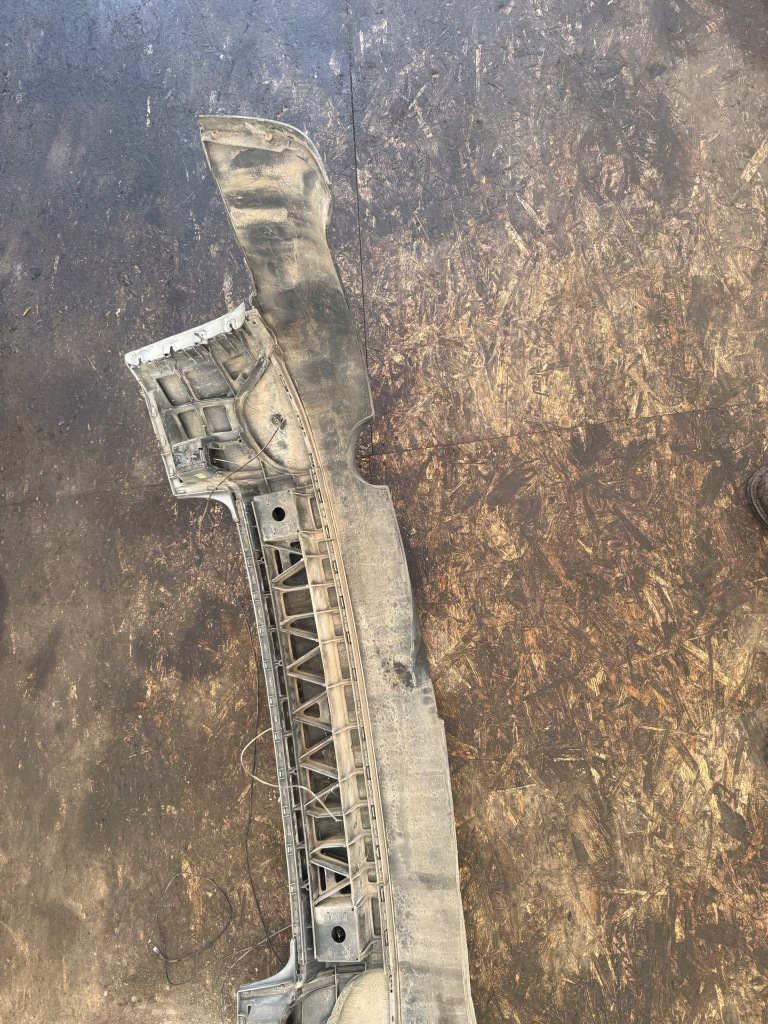 фото №10, Audi a4 b6 2.0 alt бампер задня задній ly7w