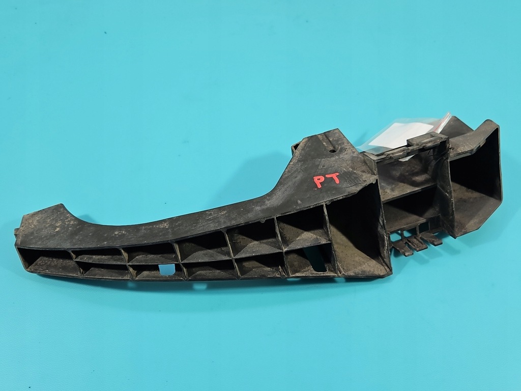 фото №1, Напрямна бампера задня правий lancia thema ii 11-14