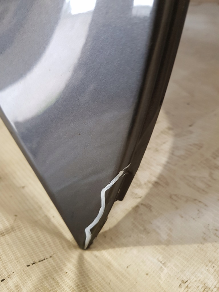 Капот крышка двигателя skoda superb i 9152 05r eur Недорого