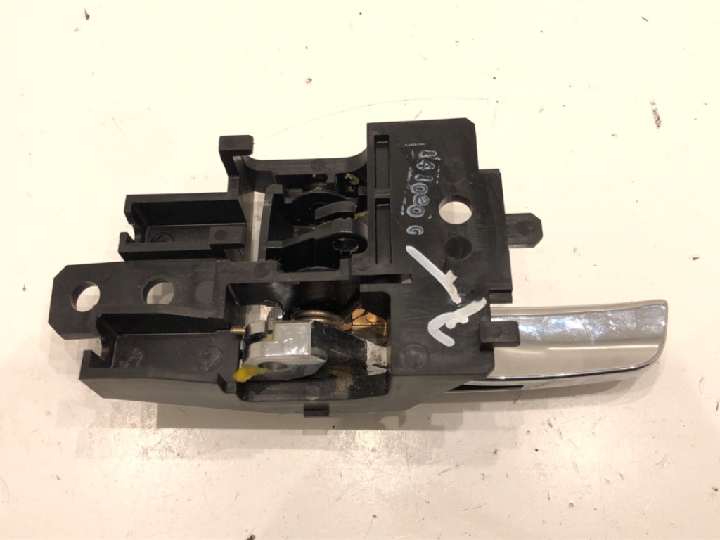 Ручка внутрішня правий задні peugeot 4008 хетчбек ручка Доставка