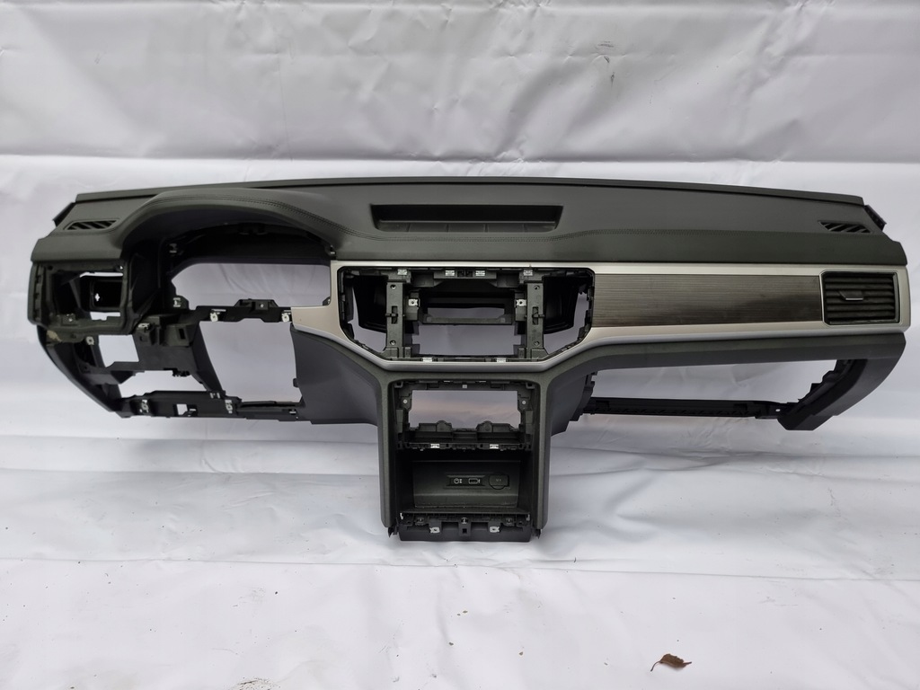 фото №1, Vw atlas 3.6 awd консоль приборная панель приборная 2018-