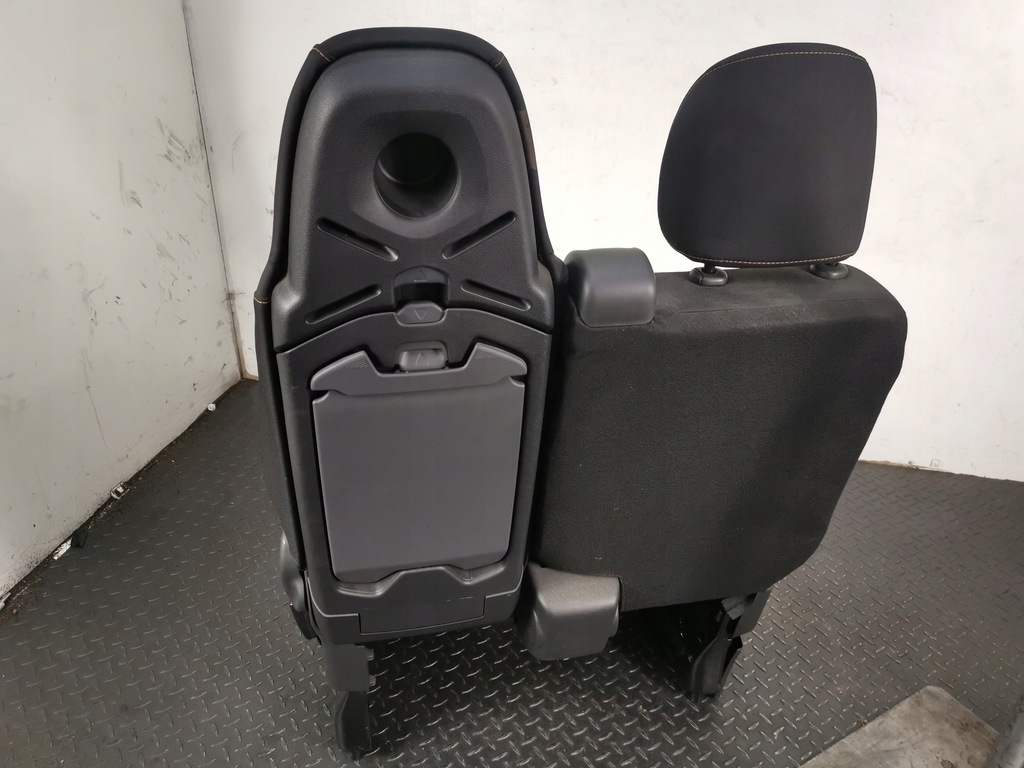 фото №6, Renault trafic iii vivaro b сиденья комплект сидений