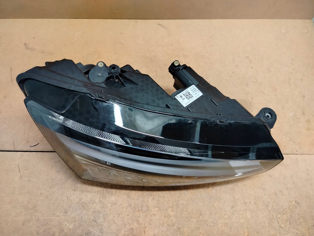 фото №9, Skoda scala led лампа права ліва