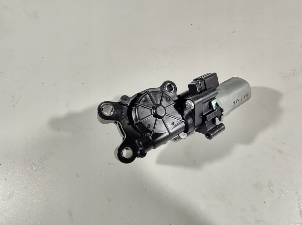 фото №10, Infiniti q50 13- моторчик сиденье