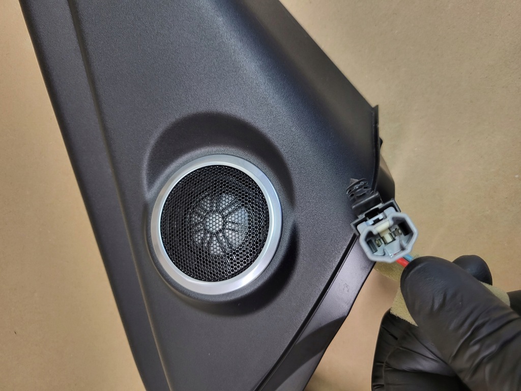 фото №4, Рамка двері правий перед динамік land range rover sport ii dk62-20904-a оригінальний номер