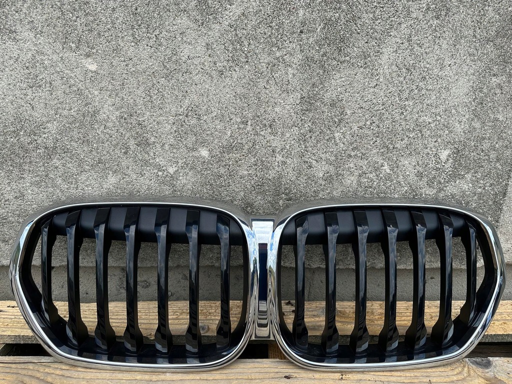 фото №1, Решітка радіатора решітка радіатора бампера bmw x1 f48 lift fl lci f49