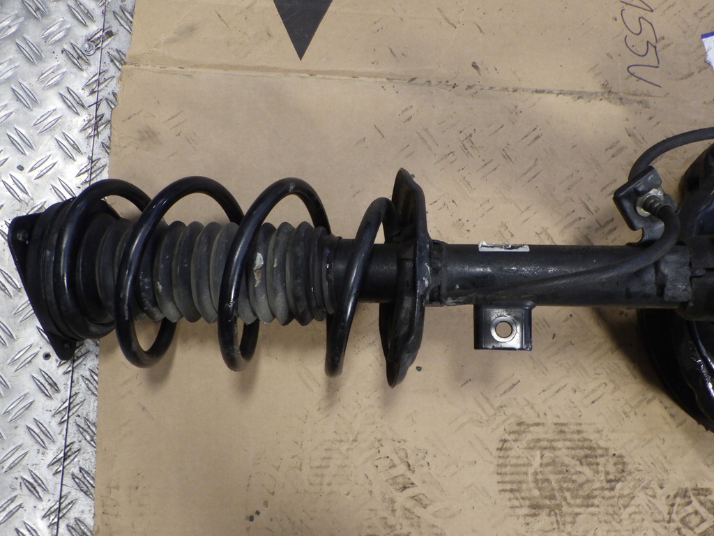 фото №6, Амортизационная стойка поворотный кулак левый перед 2.0 dci koleos ii