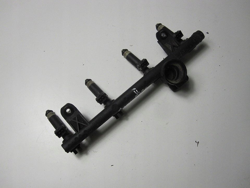 фото №6, Молдинг впрыскная renault clio ii 1.4