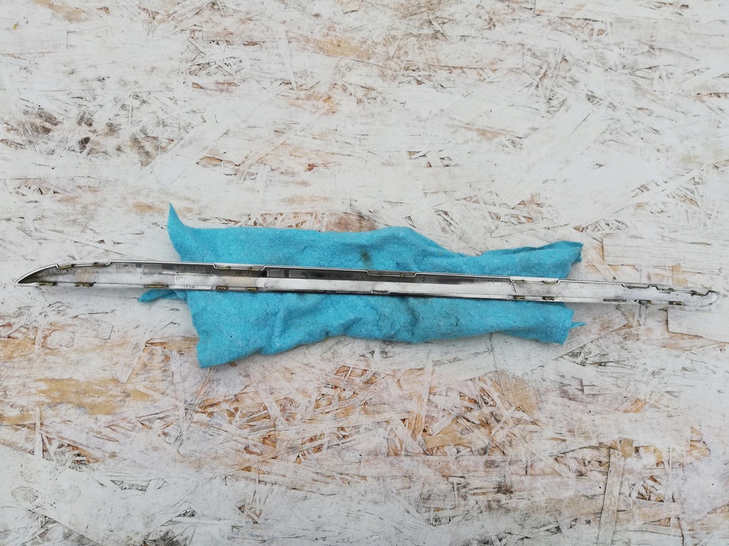 фото №7, Правая задняя молдинг бампера mercedes e-klasa w212