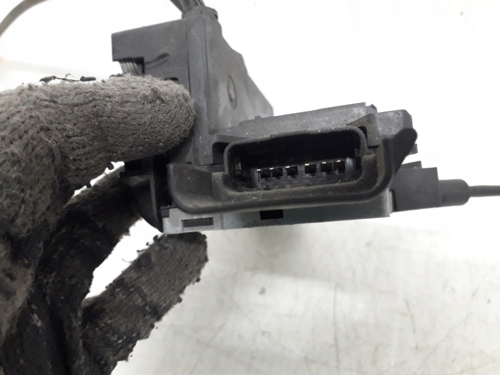 фото №7, Citroen c4 picasso 1 i 06-13 замок дверь правый задний задняя 6-pin 24103158