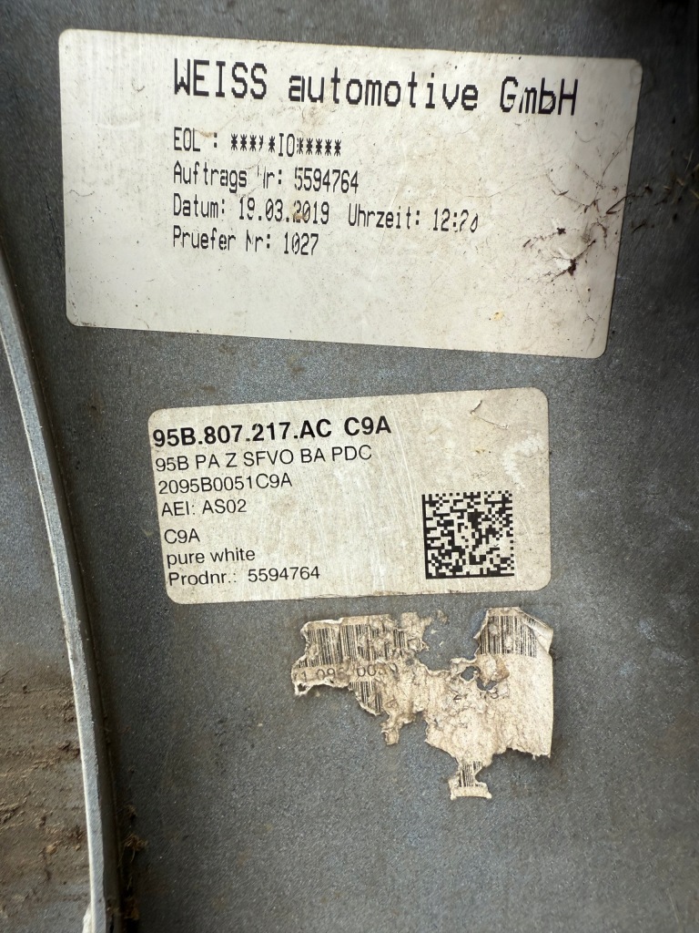 Бампер porsche macan 95b gts lift 2019- kompletny оригинал idealny c9a Киев