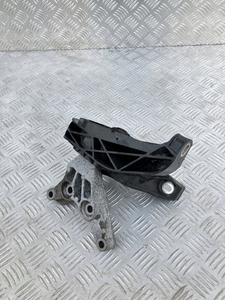 фото №1, Кронштейн подушка двигателя opel grandland x 17- 1.2 thp