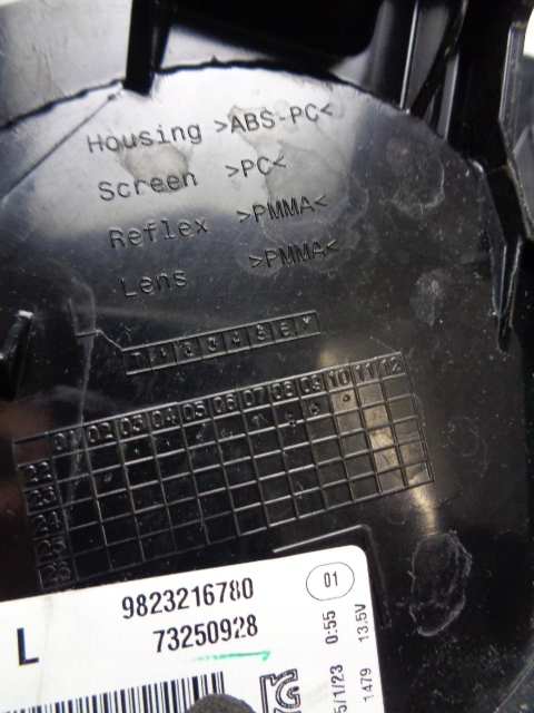 фото №5, Лампа левый задняя peugeot 208 ii 2022 rok