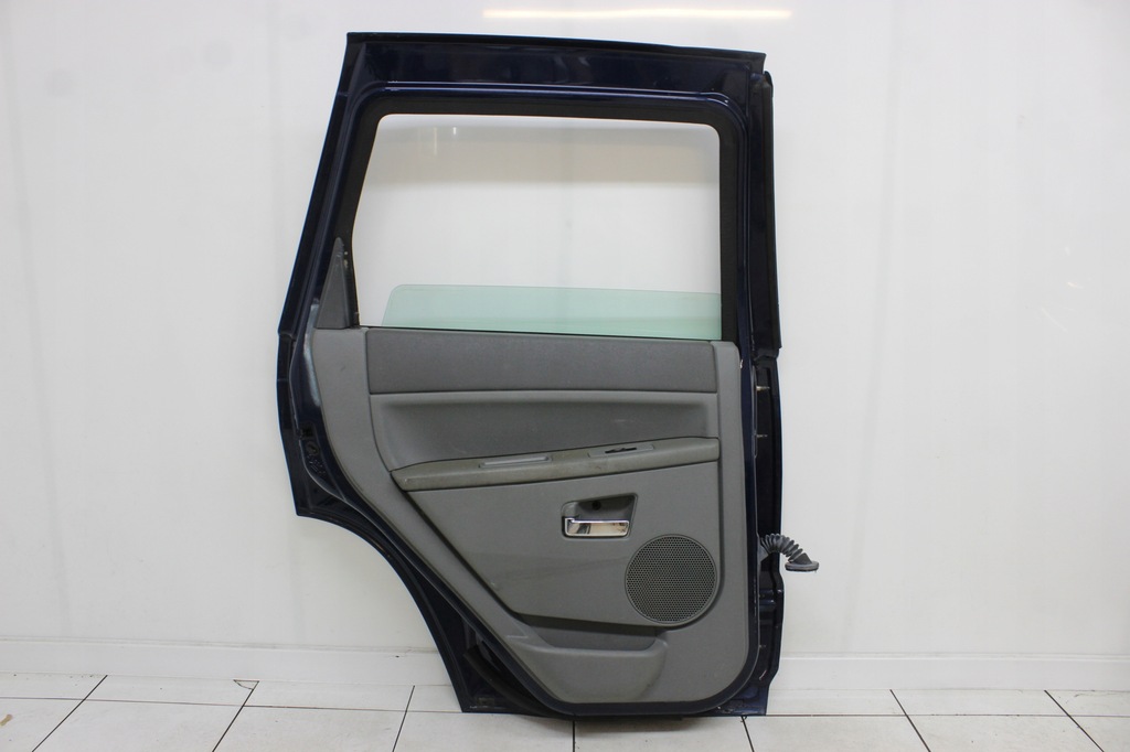 фото №7, Дверь левая левый задняя jeep grand cherokee wk 2006r