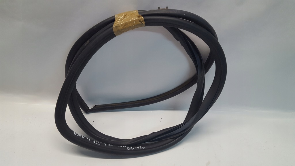 фото №1, Toyot rav4 iii lift прокладка дверь правая перед