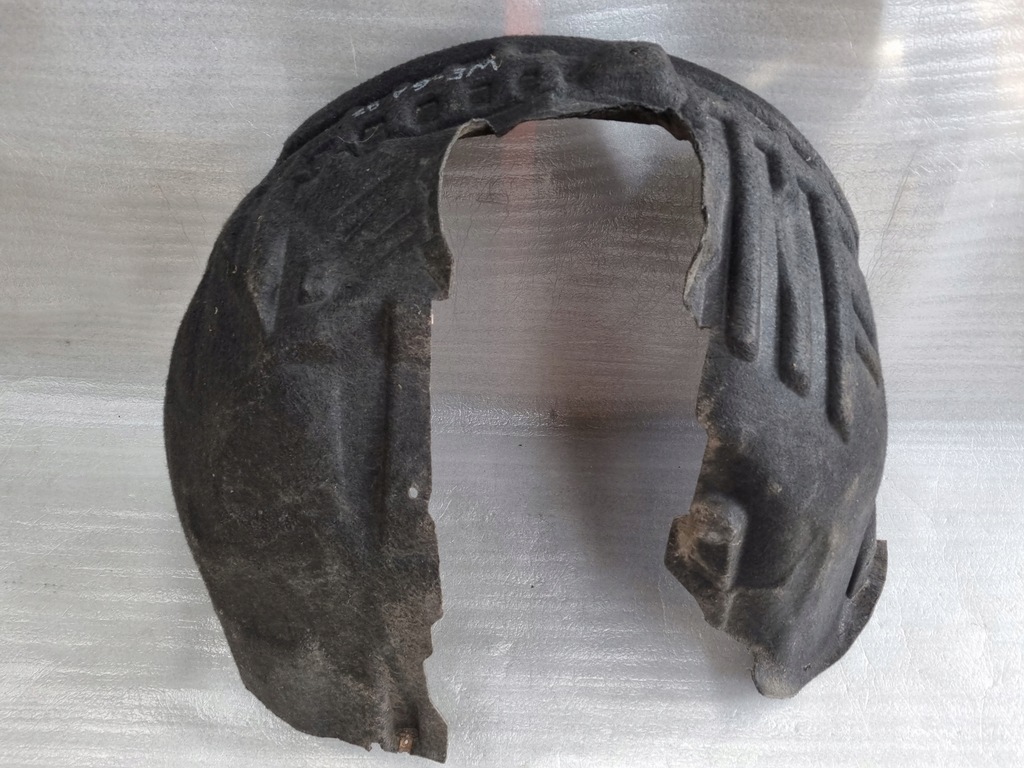 фото №1, Volvo v40 cross country праве передні підкрилок