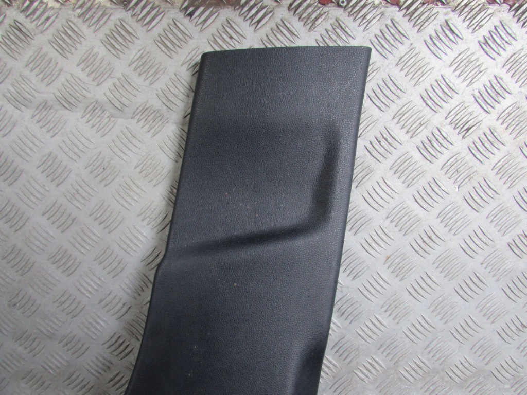 Купить Накладка стойка среднего правый  toyota corolla e21 1.8 b hybrid 19-23 r.