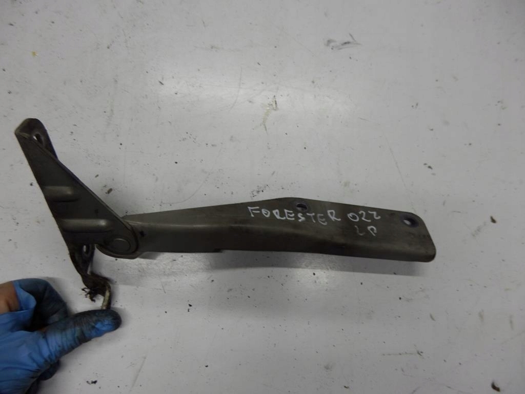 фото №1, Subaru forester 02 петля капот лівий перед