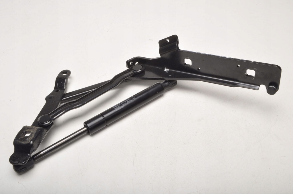 фото №5, Ferrari california f149 петля кришки правий 9221655