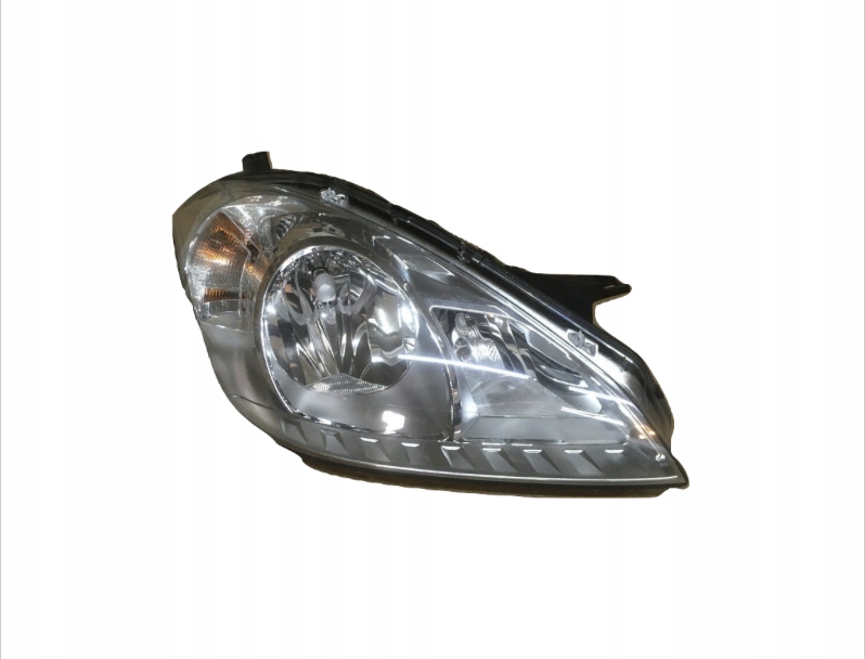 фото №1, Mercedes a klasa w169 lift лампа права