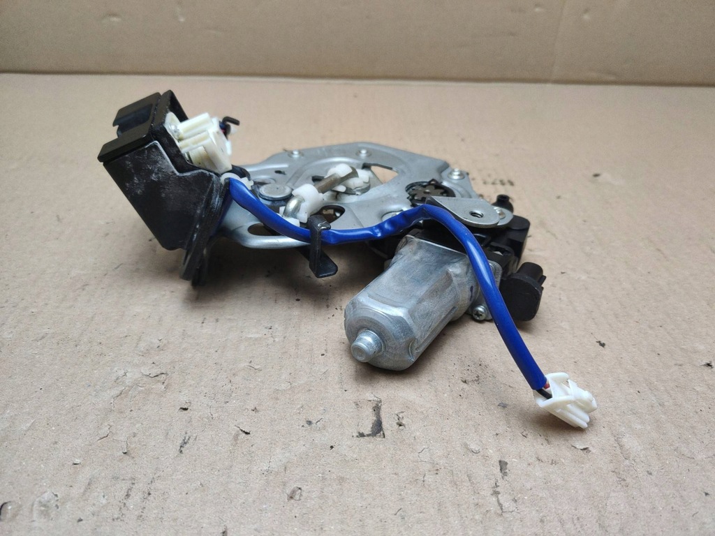 фото №6, Замок крышки багажника mazda cx-9 facelift 2009 086750-00-13