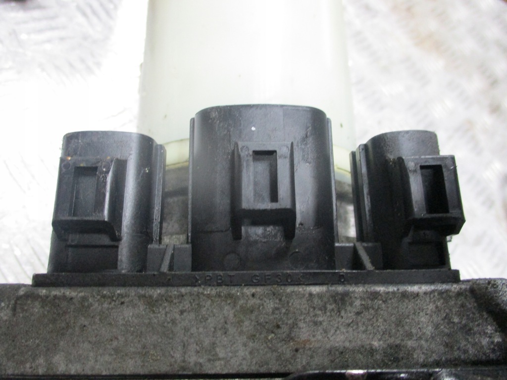 фото №9, Насос усилителя mazda 3 bk 03-09