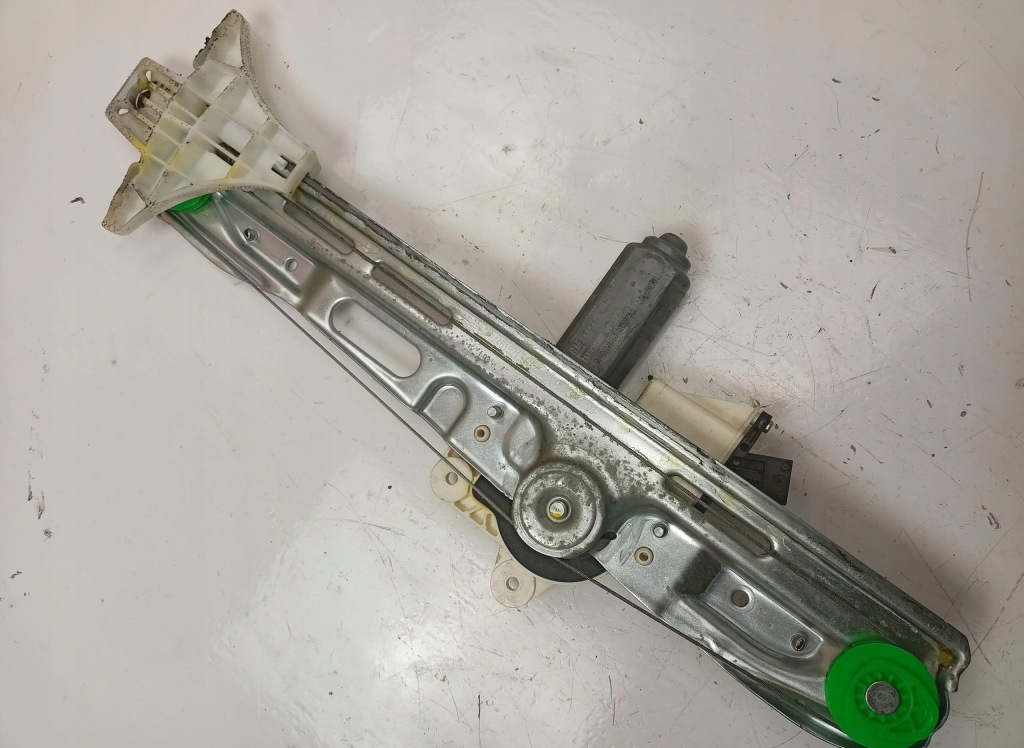 Element механизма стекло левый задний  opel signum с Разборки