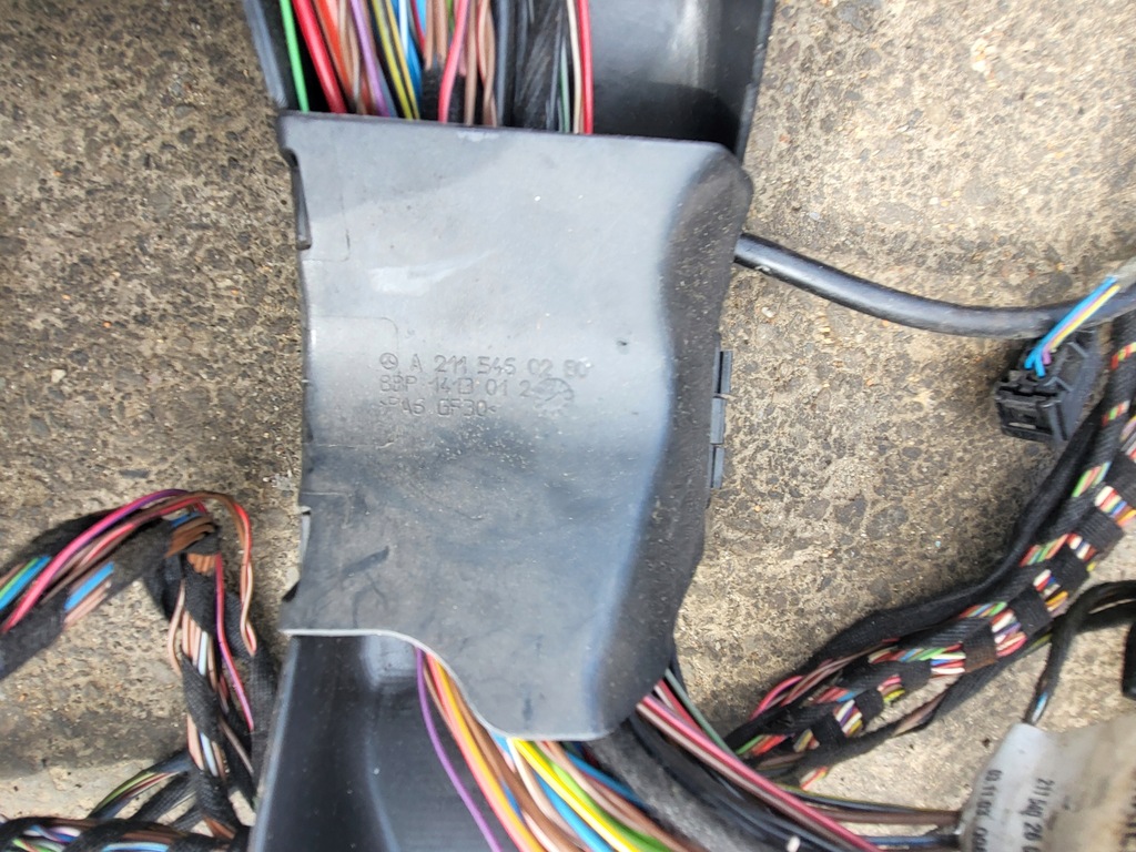 фото №7, Электропроводка жгут трубопровод кабели разъёмы mercedes e w211 оригинальный номер europa