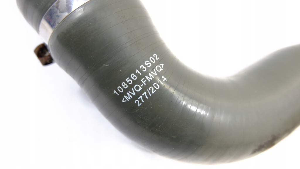Renault megane 3 1.5 dci труба шланг воздуха 1085613s02 Оригинал
