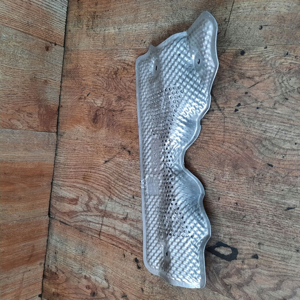 фото №1, F02 bmw f01 захист теплова 7185200