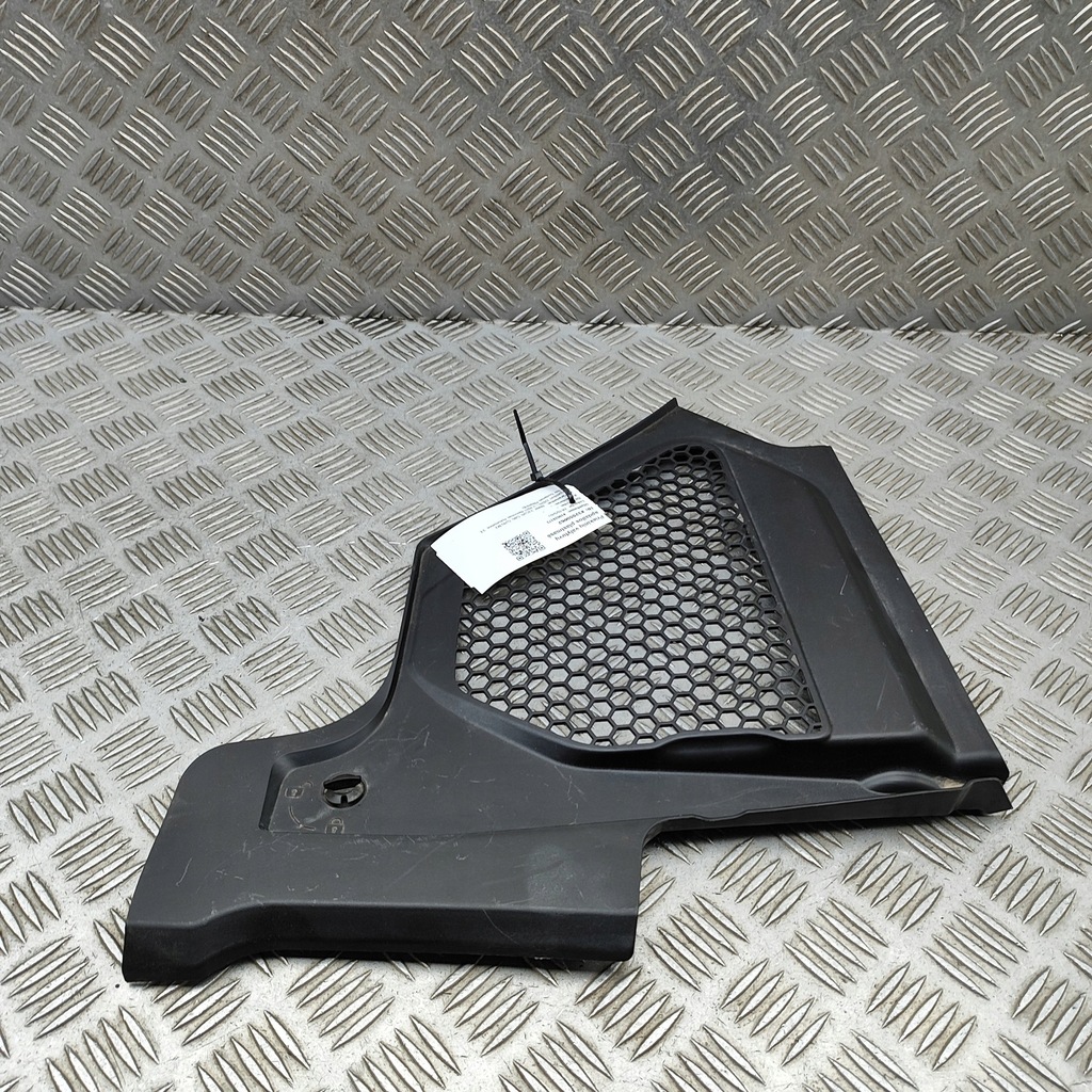 фото №1, Пластик дворник передних bmw 3 g20, g80, g28 m3 competition 8074671