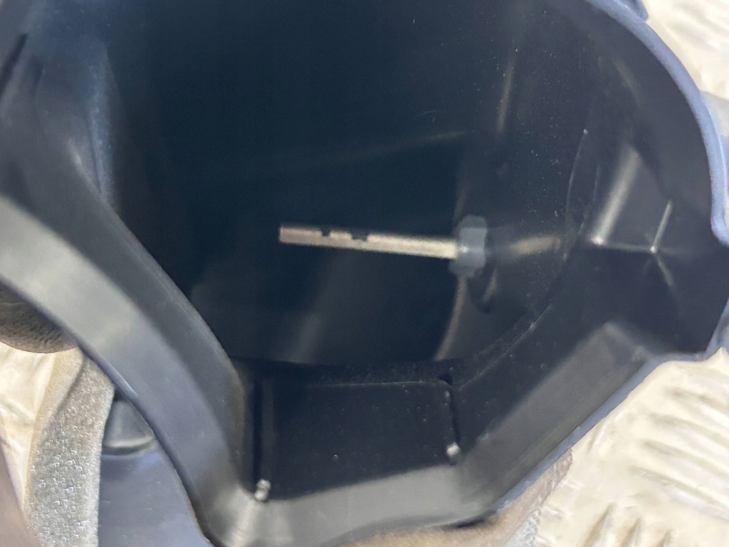 Канал обдув tesla model x 100828200b Зі Шроту