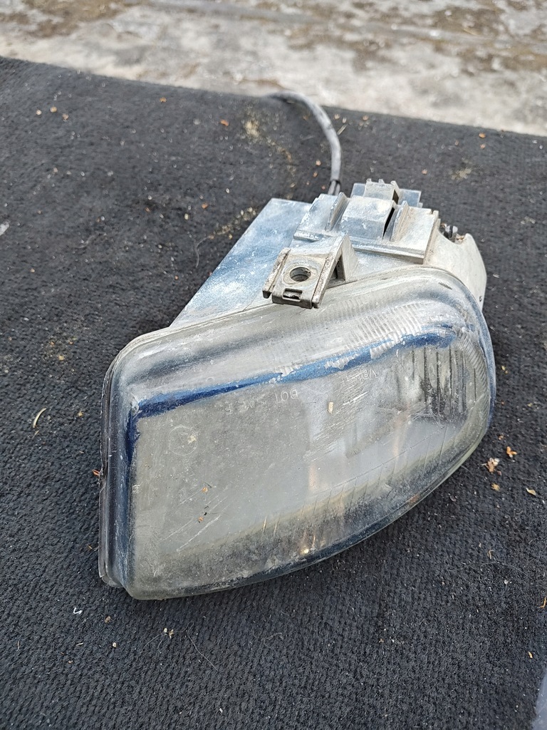 фото №1, Протитуманна фара saab 9000