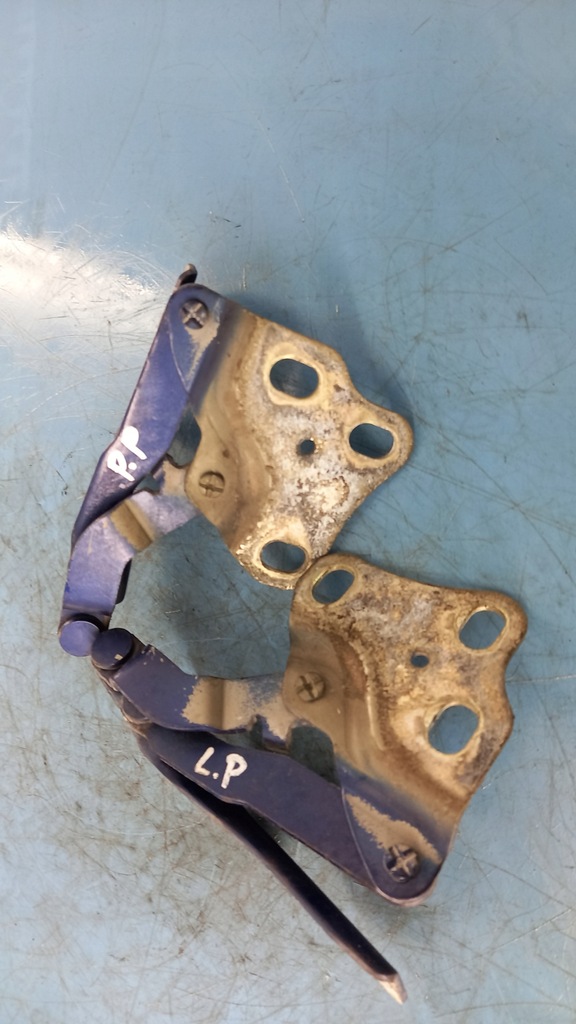 фото №1, Петля капот opel meriva 03r 1.6b