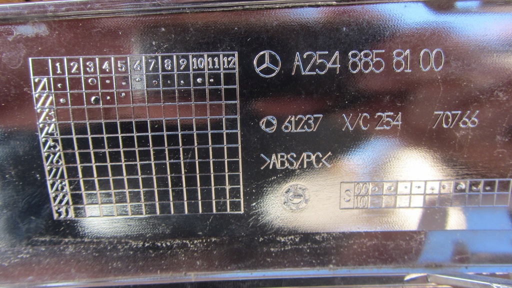 фото №12, Молдинг хром бампера задня заднього mercedes w254 glc ii