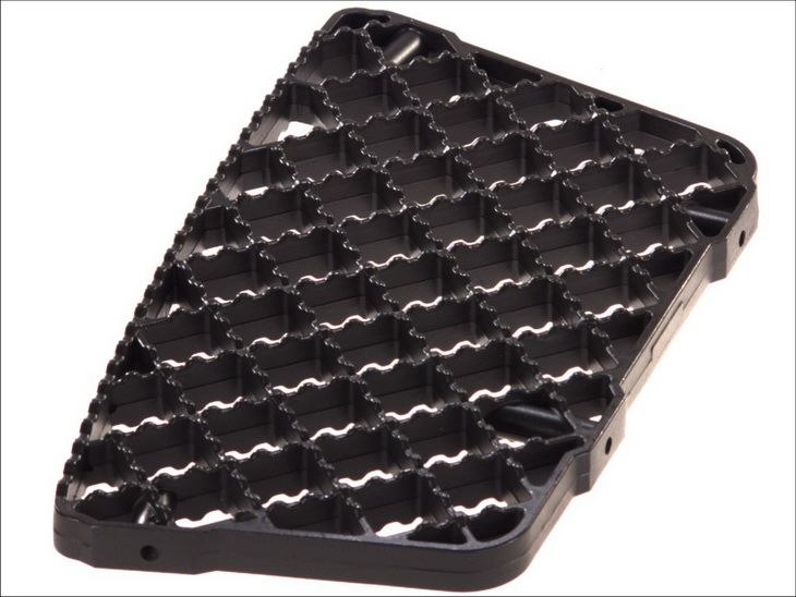 фото №2, Підніжка кабіни решітка l/p pasuje do: iveco eurocargo i-iii 01.91-09.15