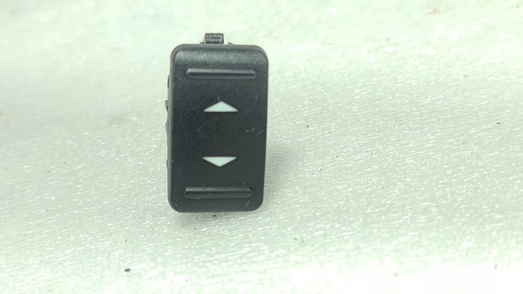 фото №1, Переключатель окон ford focus оригинальный номер 3m5t14529aa