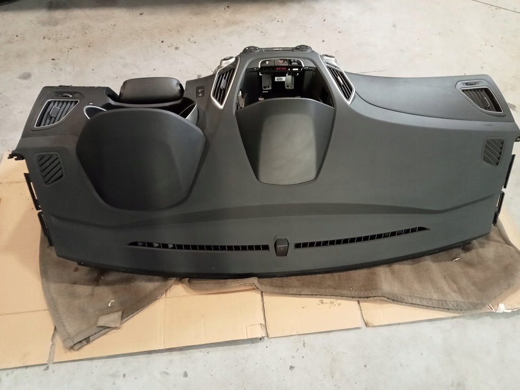 фото №7, Hyundai ix35 10-15r консоль anglik