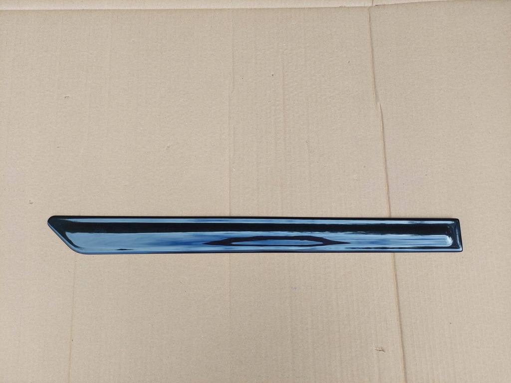 фото №1, Mitsubishi outlander phev 17- молдинг дверь правый задняя ruby black mz314894