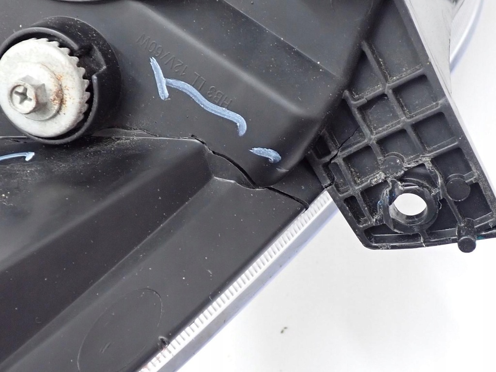 фото №12, Лампа лівий перед europa mg zs ev 21r