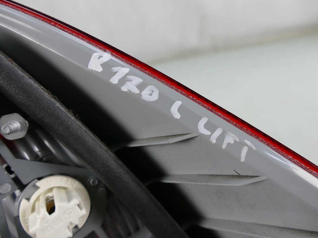 фото №14, Mercedes slk r170 lift лампа левый задняя левая задняя