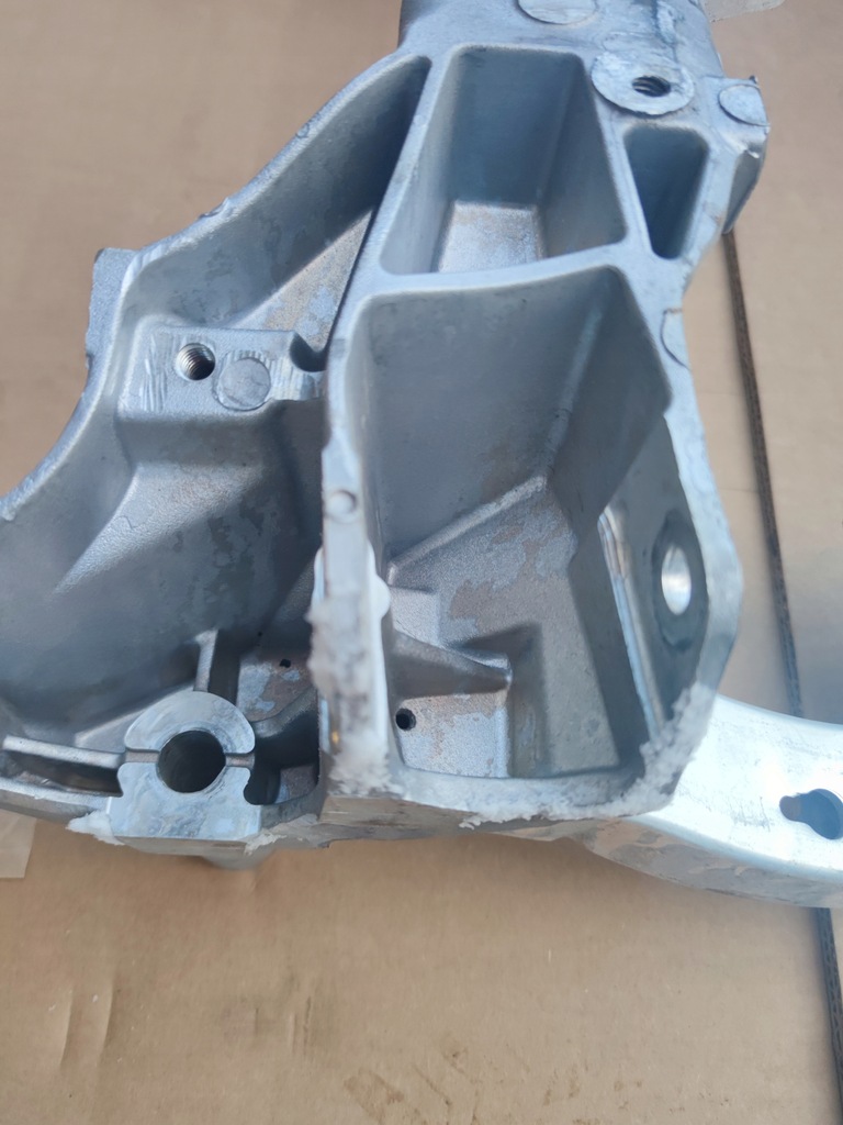 фото №7, Chevrolet camaro ss передні підрамник 2016+